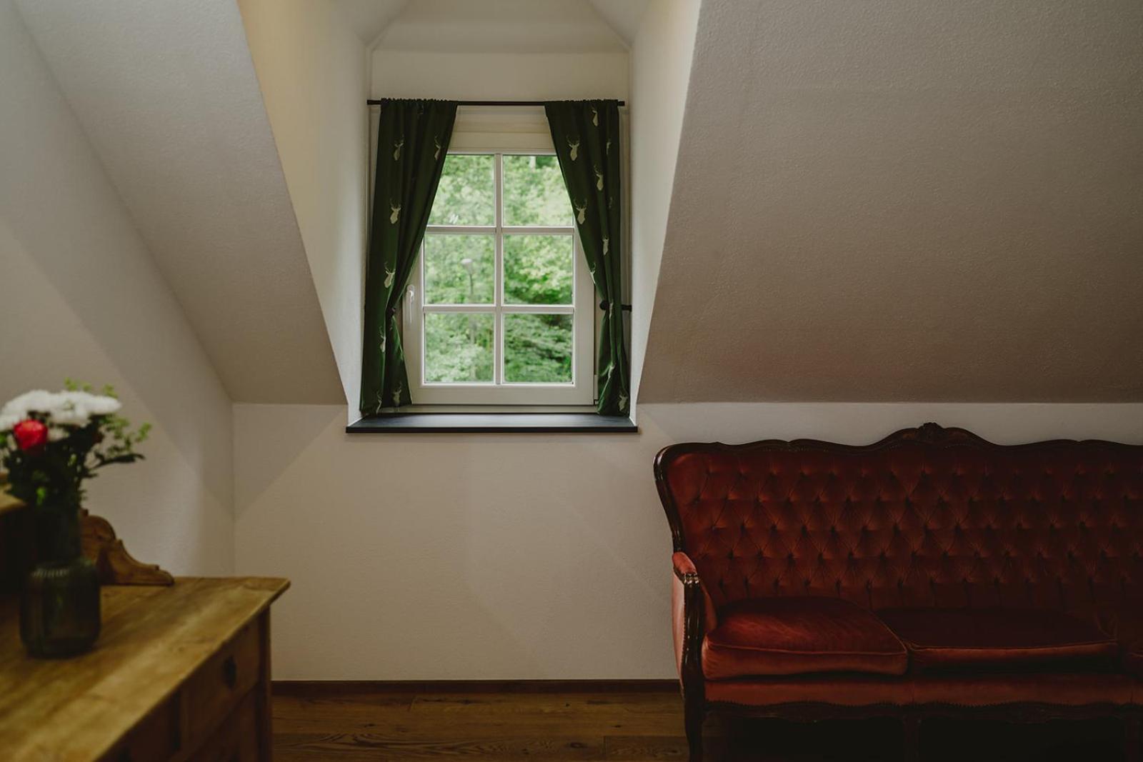 Alte Baeckerei Apartment Bescheid Exterior photo